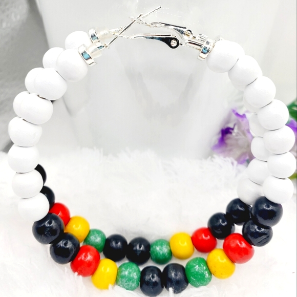 Rasta hoop earrings, African earrings with wooden beads, large hoop earrings 2.8 - Picture 7 of 8